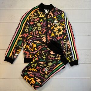 adidas gazelle silver green womens adidas Adicolor Classics SST Women's Black Track Jacket, Size: Small